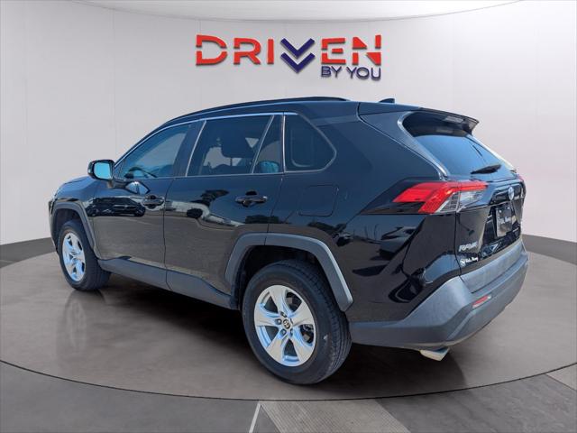 2021 Toyota RAV4  2021 Toyota RAV4