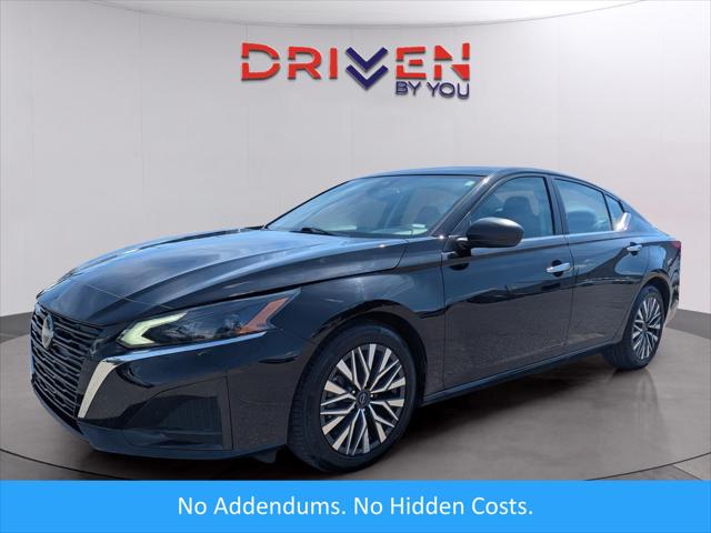 2024 Nissan Altima SV FWD