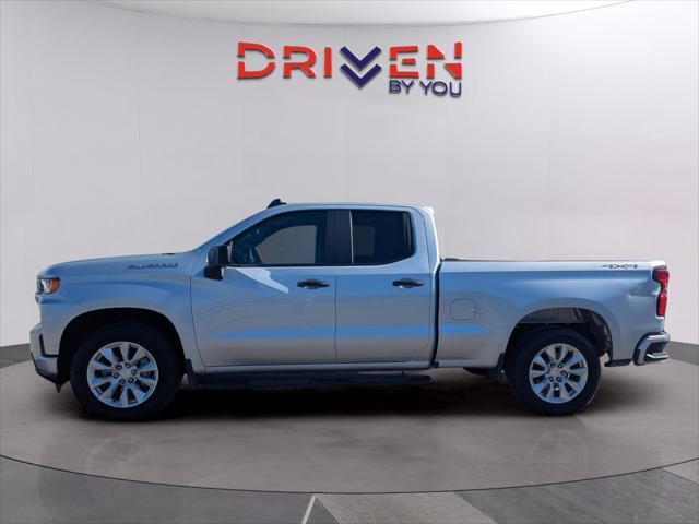 2020 Chevrolet Silverado 1500 4WD Double Cab Standard Bed Custom 2020 Chevrolet Silverado 1500 4WD Double Cab Standard Bed Custom