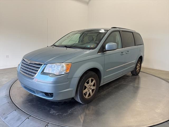 2010 Chrysler Town and Country Touring 2010 Chrysler Town and Country Touring