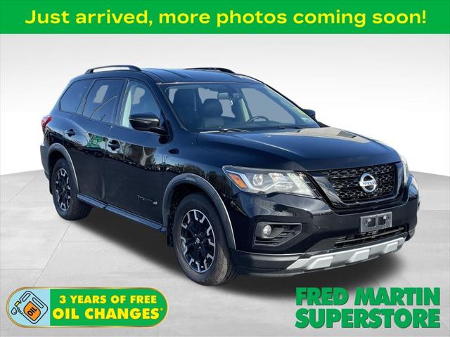 2019 Nissan Pathfinder SV 2019 Nissan Pathfinder SV