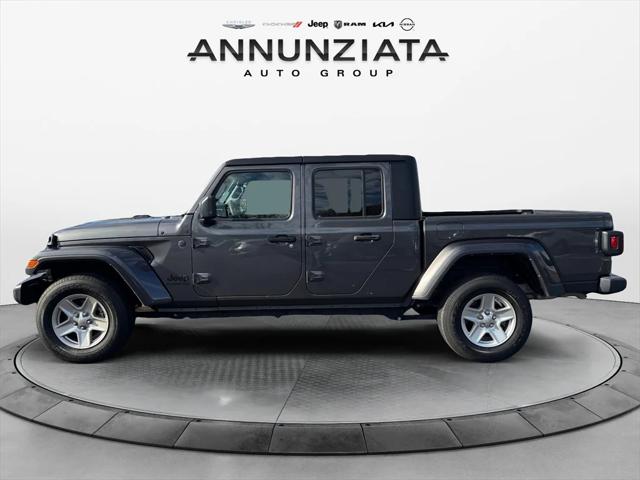 2022 Jeep Gladiator Sport S 4x4