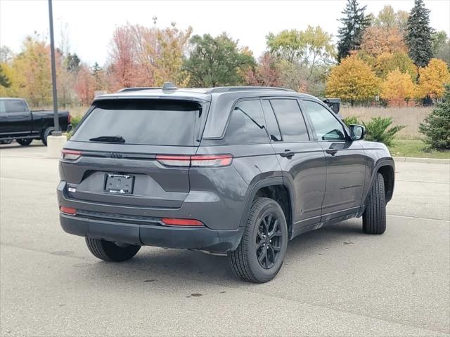 2024 Jeep Grand Cherokee Altitude 4x4 2024 Jeep Grand Cherokee Altitude 4x4