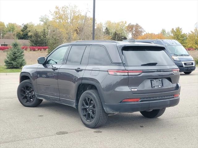 2024 Jeep Grand Cherokee Altitude 4x4 2024 Jeep Grand Cherokee Altitude 4x4