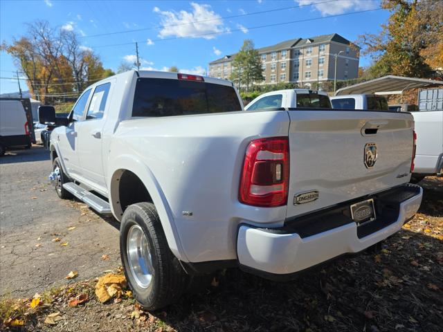 2023 RAM 3500 Limited Longhorn Mega Cab 4x4 64 Box 2023 RAM 3500 Limited Longhorn Mega Cab 4x4 64 Box