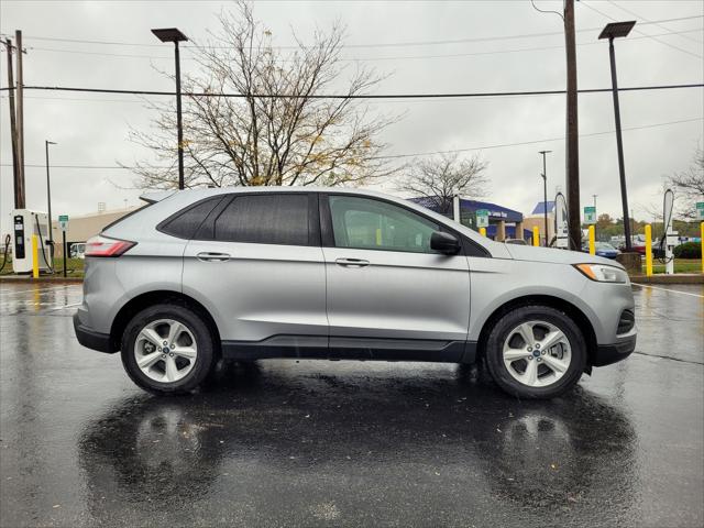 2022 Ford Edge SE 2022 Ford Edge SE