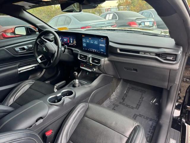 2025 Ford Mustang GT Premium Fastback