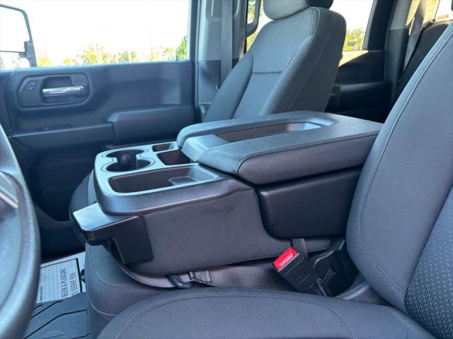 2023 Chevrolet Silverado 2500HD 4WD Crew Cab Standard Bed Custom
