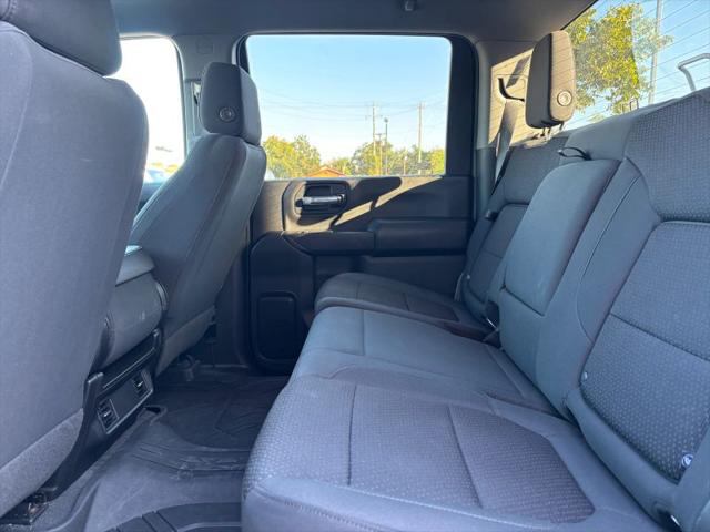2023 Chevrolet Silverado 2500HD 4WD Crew Cab Standard Bed Custom
