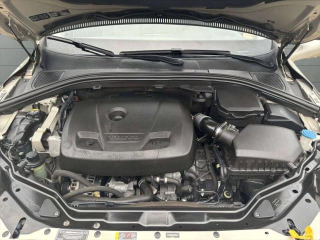 2017 Volvo XC60 T5 Dynamic