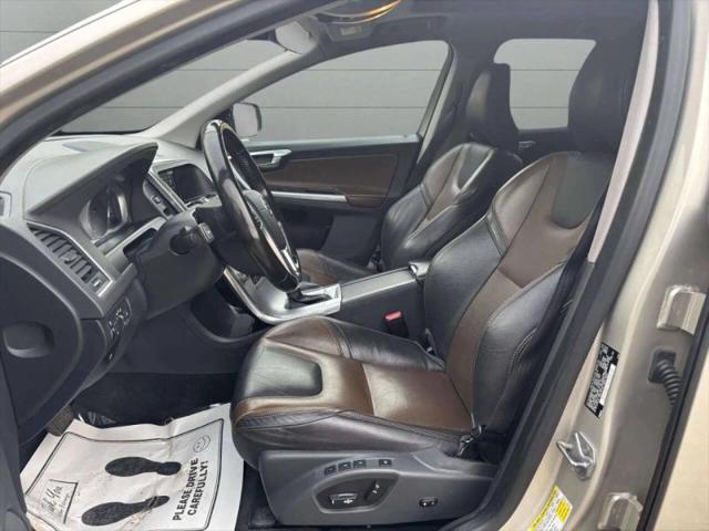 2017 Volvo XC60 T5 Dynamic