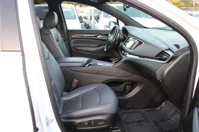 2022 Buick Enclave FWD Essence
