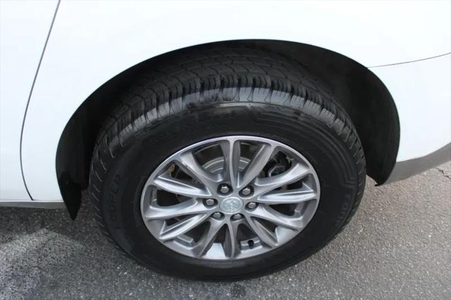2022 Buick Enclave FWD Essence