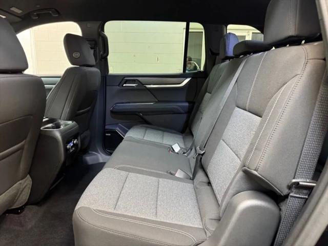 2026 GMC Acadia Elevation FWD