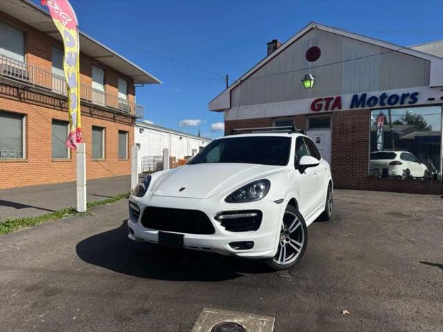 2013 Porsche Cayenne GTS