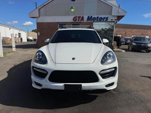 2013 Porsche Cayenne GTS