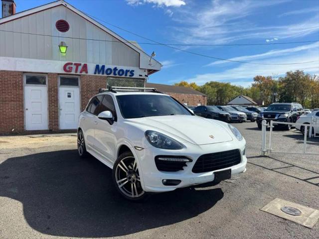 2013 Porsche Cayenne GTS