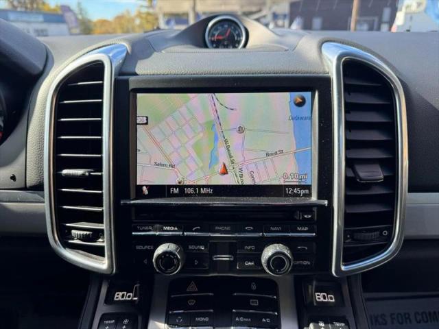 2013 Porsche Cayenne GTS