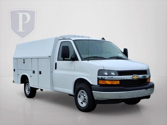 2025 Chevrolet Express Cutaway Work Van for sale in Kernersville, NC