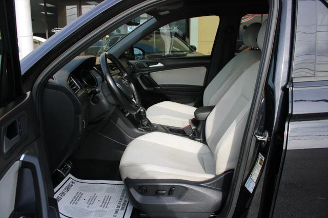 2020 Volkswagen Tiguan 2.0T SE R-Line Black