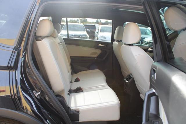 2020 Volkswagen Tiguan 2.0T SE R-Line Black