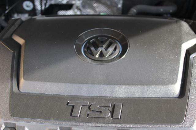 2020 Volkswagen Tiguan 2.0T SE R-Line Black