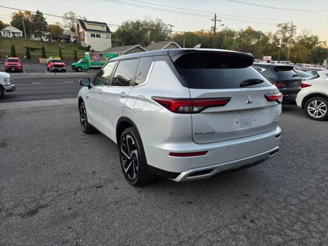 2023 Mitsubishi Outlander PHEV SE S-AWC
