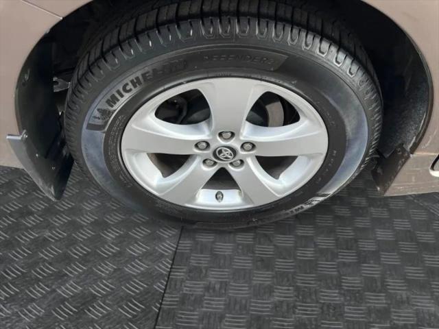 2020 Toyota Sienna LE