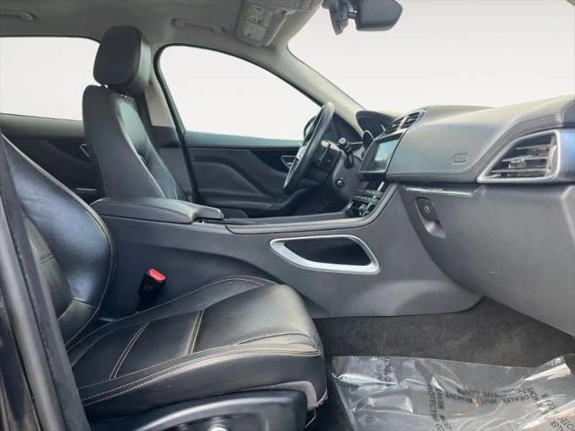 2019 Jaguar F-PACE 30t Prestige