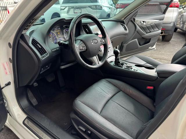 2015 INFINITI Q50 Premium