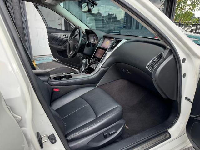 2015 INFINITI Q50 Premium