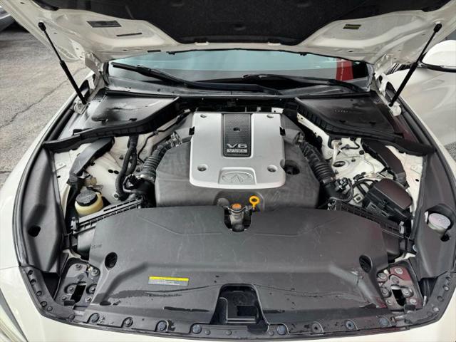 2015 INFINITI Q50 Premium