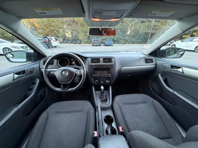2015 Volkswagen Jetta 1.8T SE