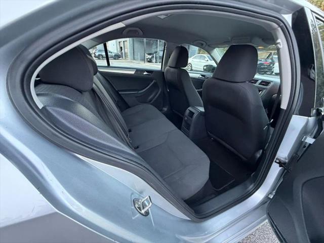 2015 Volkswagen Jetta 1.8T SE