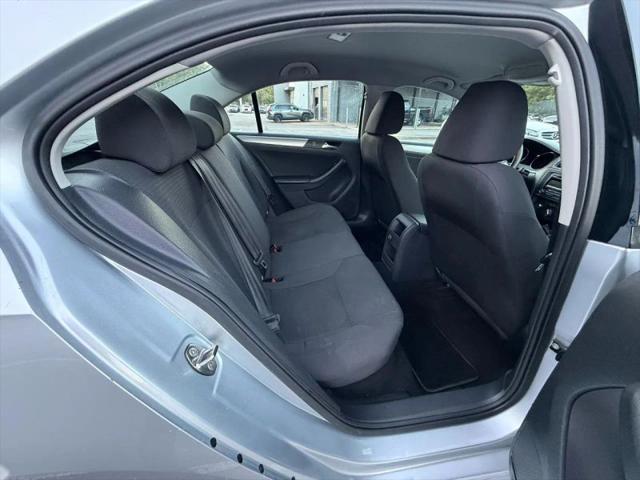 2015 Volkswagen Jetta 1.8T SE