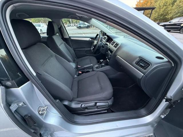 2015 Volkswagen Jetta 1.8T SE