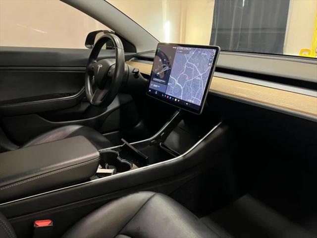 2019 Tesla Model 3 Standard Range