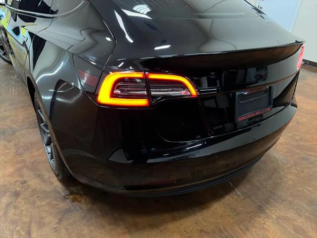 2019 Tesla Model 3 Standard Range