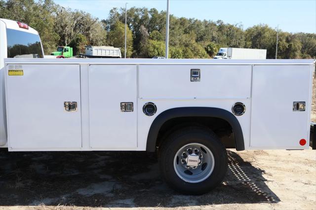 2026 GMC Sierra 3500HD CC Pro