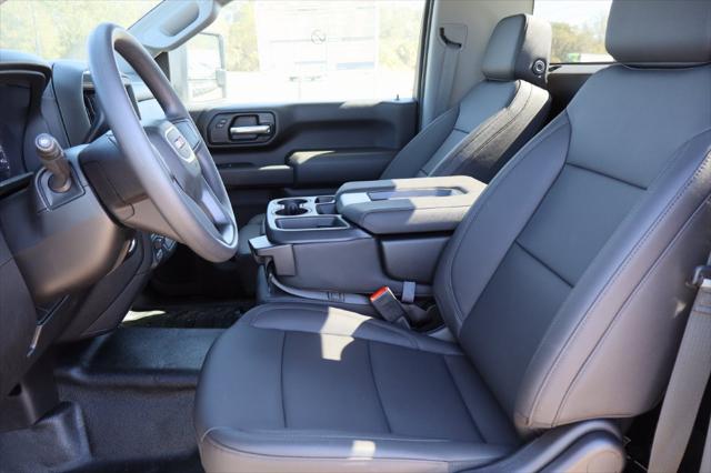2026 GMC Sierra 3500HD CC Pro