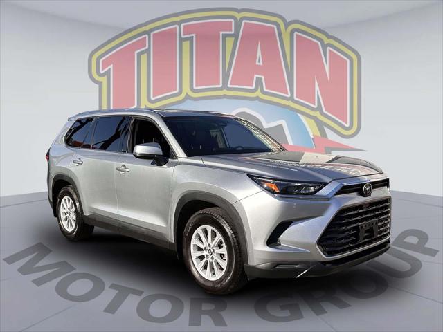 2024 Toyota Grand Highlander XLE's photo