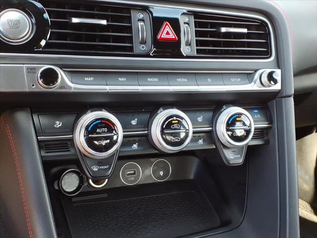 2023 Genesis G70 2.0T RWD