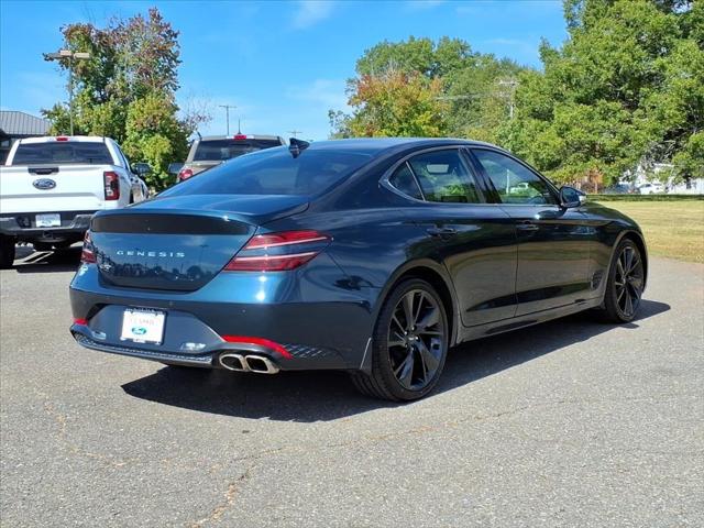 2023 Genesis G70 2.0T RWD