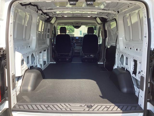 2025 Ford Transit Cargo Van Base