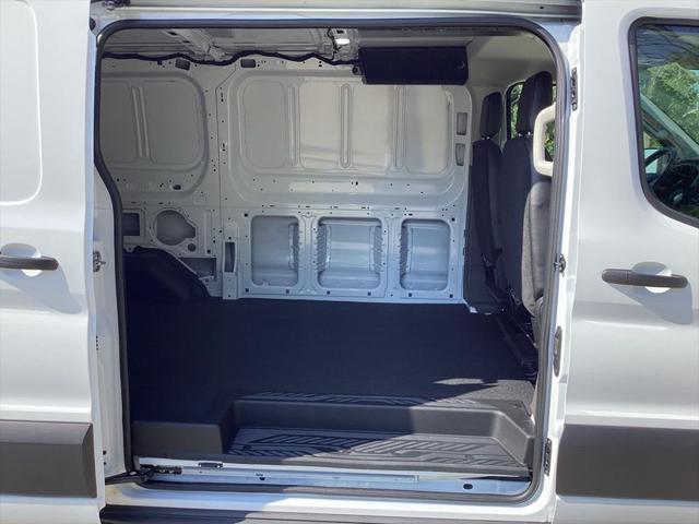 2025 Ford Transit Cargo Van Base