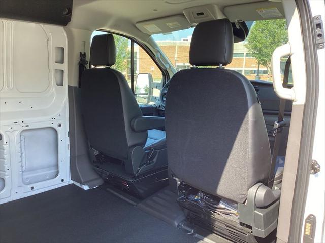 2025 Ford Transit Cargo Van Base