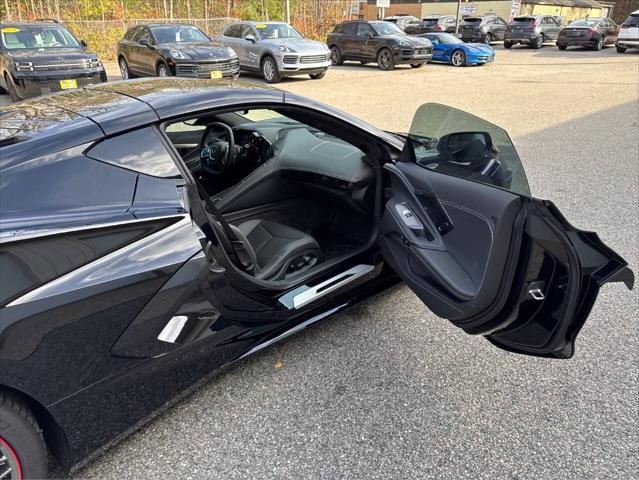 2025 Chevrolet Corvette Stingray 2dr Coupe w/2LT