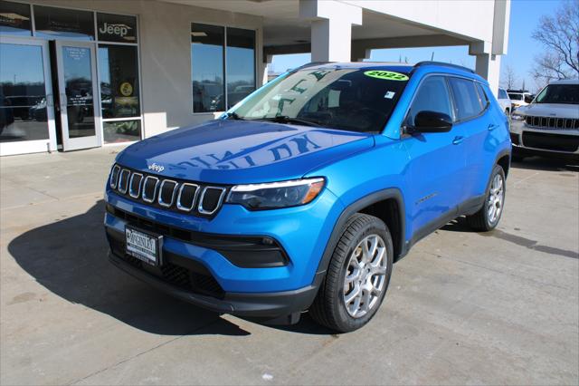 2022 Jeep Compass Latitude Lux 4x4 2022 Jeep Compass Latitude Lux 4x4