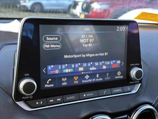 2021 Nissan Sentra SV Xtronic CVT [19]