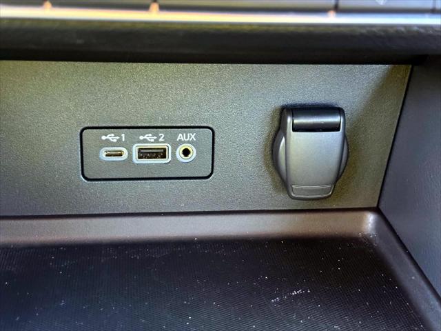 2021 Nissan Sentra SV Xtronic CVT [22]